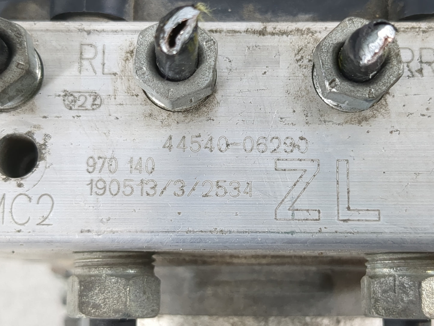 2018-2020 Toyota Camry ABS Pump Control Module Replacement P/N:44540-06290 970 140 Fits Fits 2018 2019 2020 OEM Used Auto Pa
