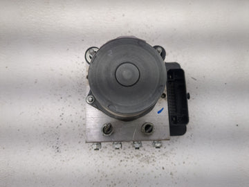 2018-2020 Toyota Camry ABS Pump Control Module Replacement P/N:44540-06290 Fits Fits 2018 2019 2020 OEM Used Auto Parts