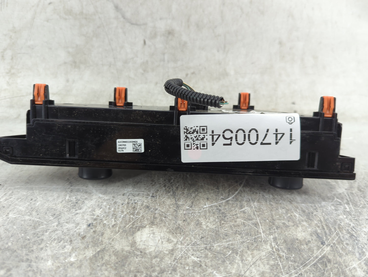 2018-2022 Toyota Camry Climate Control Module Temperature AC/Heater Replacement P/N:55900-06470 A2C39604406 Fits OEM Used Au