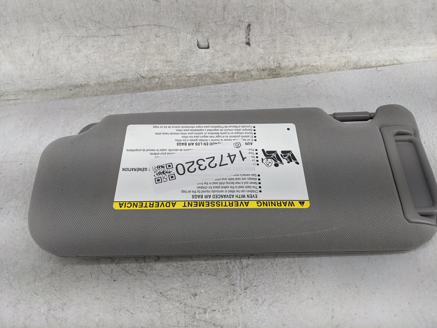 2018-2022 Toyota Camry Sun Visor Shade Replacement Passenger Right Mirror Fits Fits 2018 2019 2020 2021 2022 OEM Used Auto P