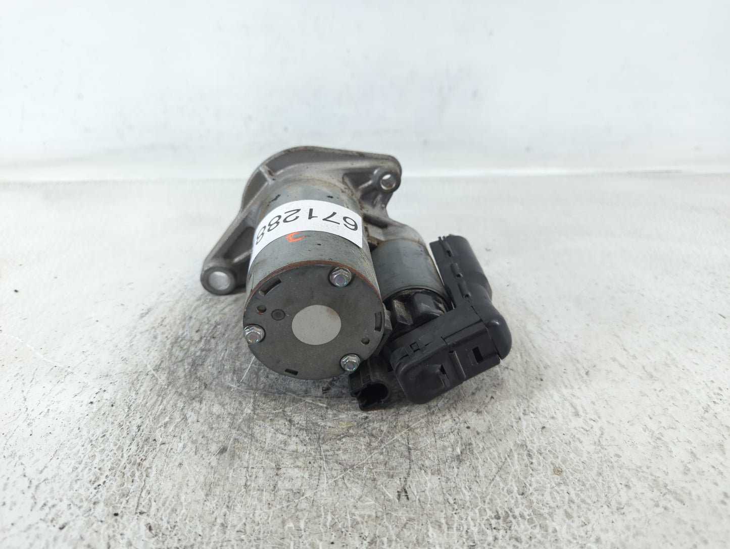 2018-2022 Toyota Camry Car Starter Motor Solenoid OEM P/N:28100-F0060 438000-6060 Fits Fits 2018 2019 2020 2021 2022 OEM Use