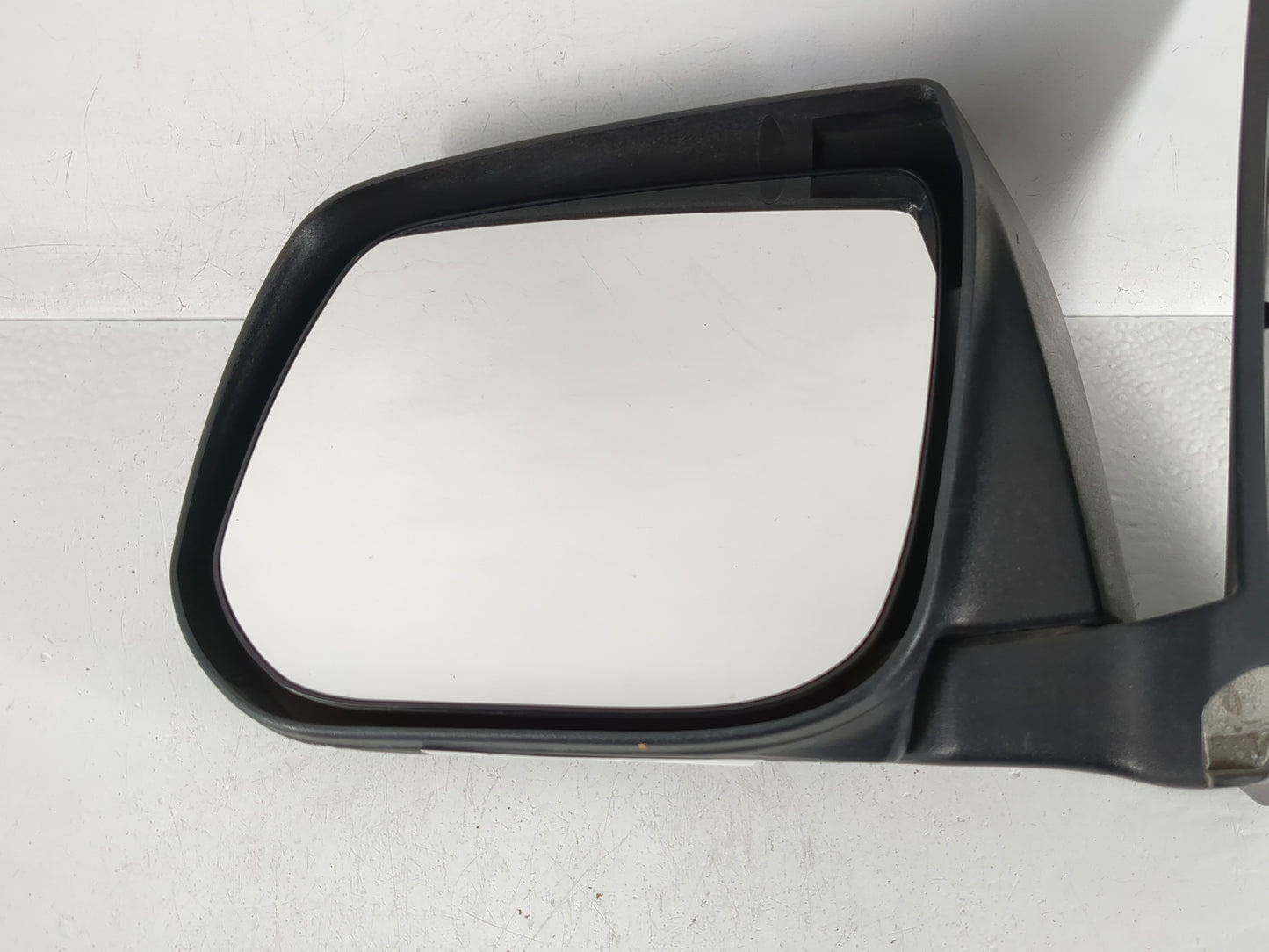 2019-2022 Toyota Corolla Driver Side View Mirror - Left Door Mirror OEM Used - Oemusedautoparts1.com
