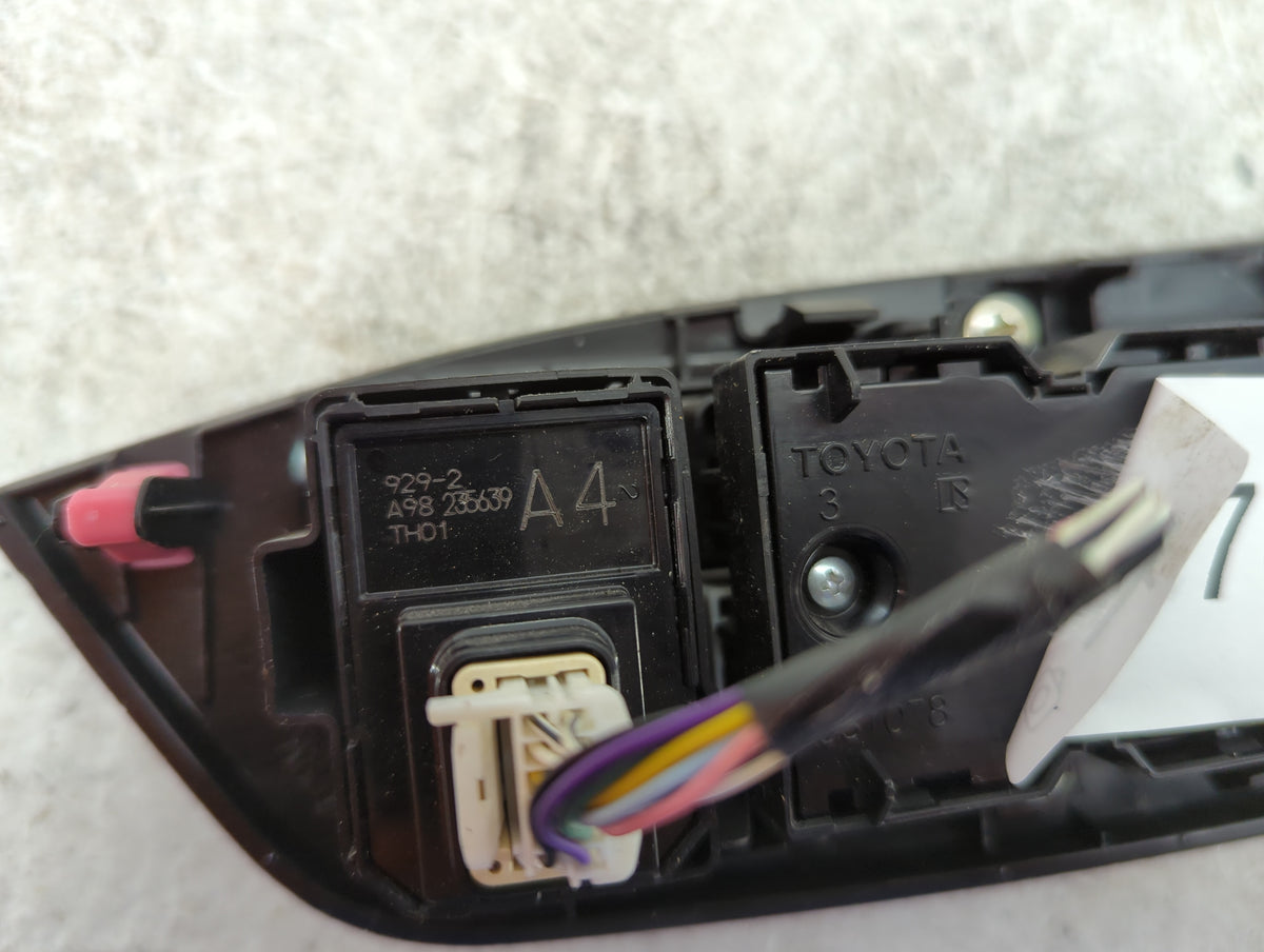2020 Toyota Corolla Master Power Window Switch Replacement Driver Side Left P/N:929-2 A98 235639 Fits OEM Used Auto Parts -