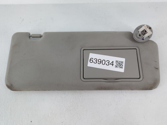 2020-2022 Toyota Highlander Sun Visor Shade Replacement Passenger Right Mirror Fits Fits 2020 2021 2022 OEM Used Auto Parts