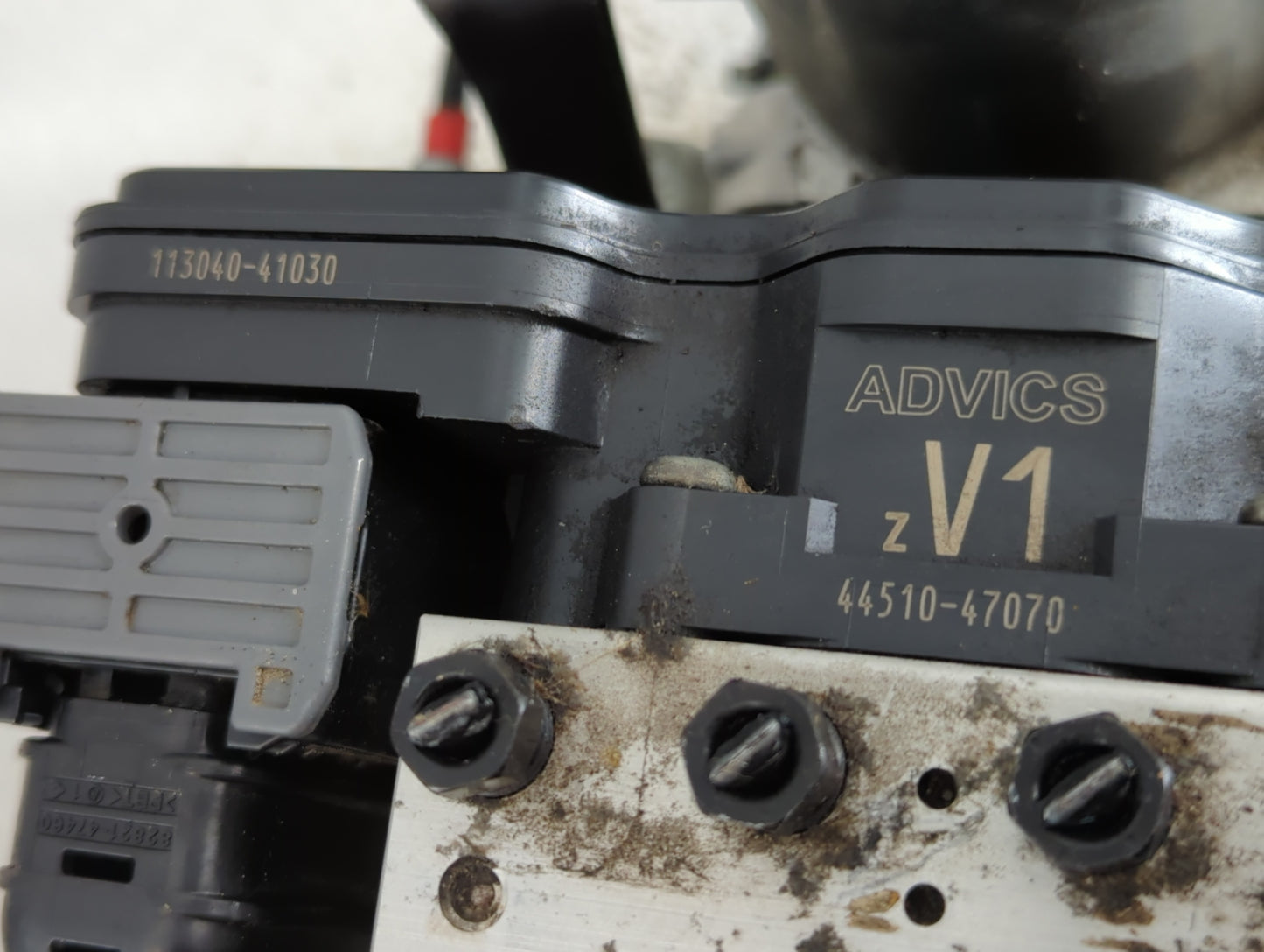 2016-2022 Toyota Prius ABS Pump Control Module Replacement P/N:113040-41030 44510-47070 Fits OEM Used Auto Parts - Oemusedau