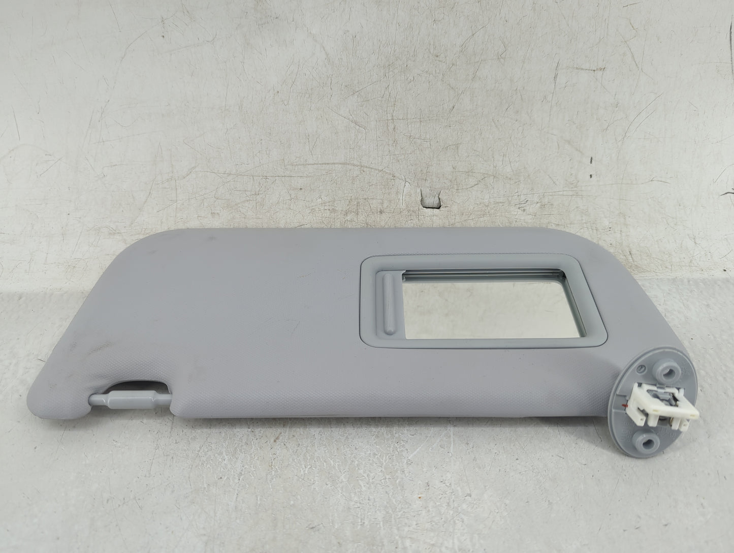 2016-2021 Toyota Prius Sun Visor Shade Replacement Driver Left Mirror Fits Fits 2016 2017 2018 2019 2020 2021 OEM Used Auto