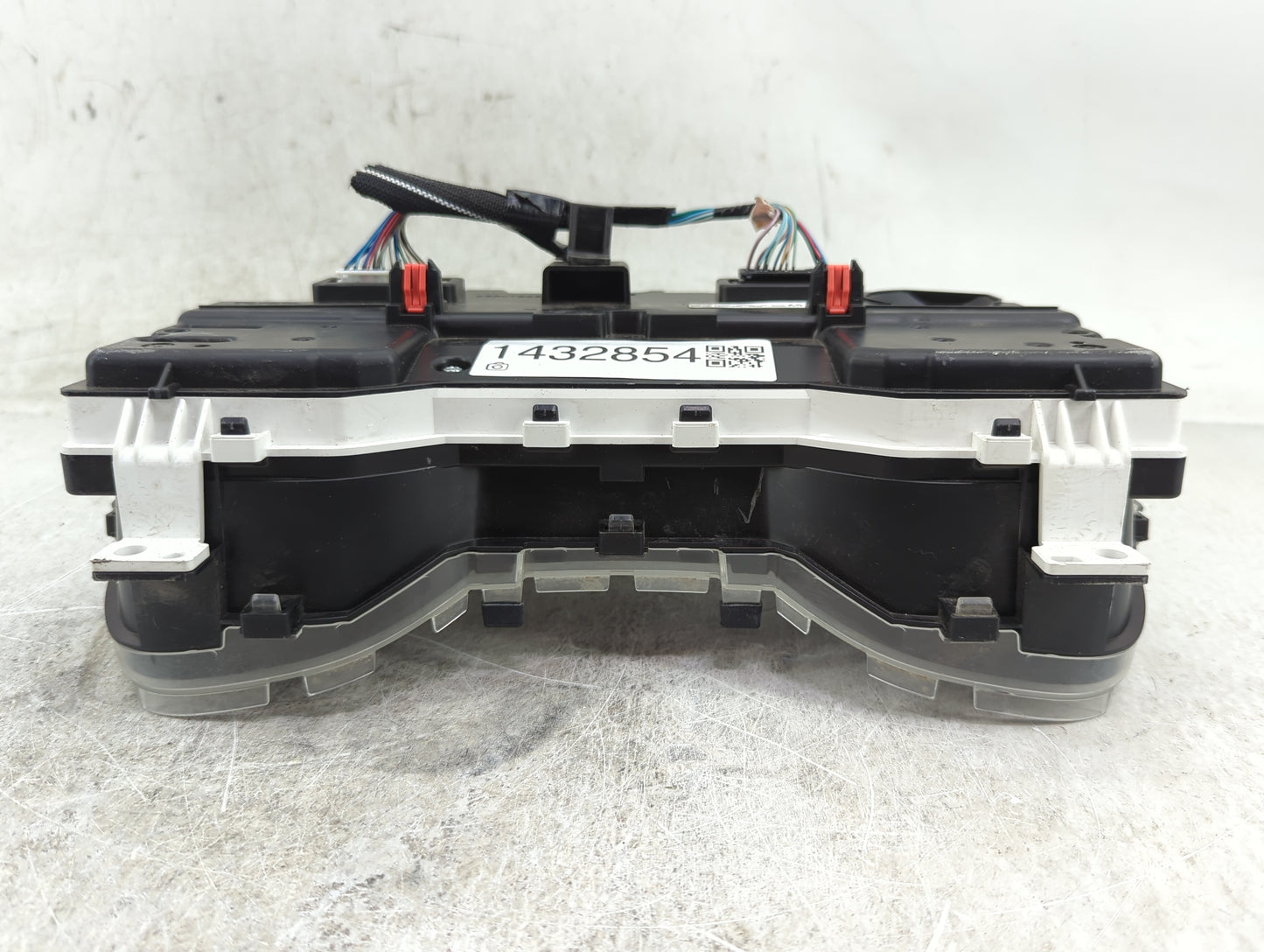 2019-2020 Toyota Rav4 Instrument Cluster Speedometer Gauges P/N:83800-0R690-00 Fits Fits 2019 2020 OEM Used Auto Parts - Oem