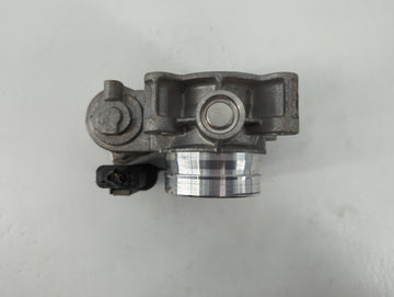 2017-2020 Toyota Sienna Throttle Body P/N:12671379AA Fits Fits 2016 2017 2018 2019 2020 2021 2022 OEM Used Auto Parts