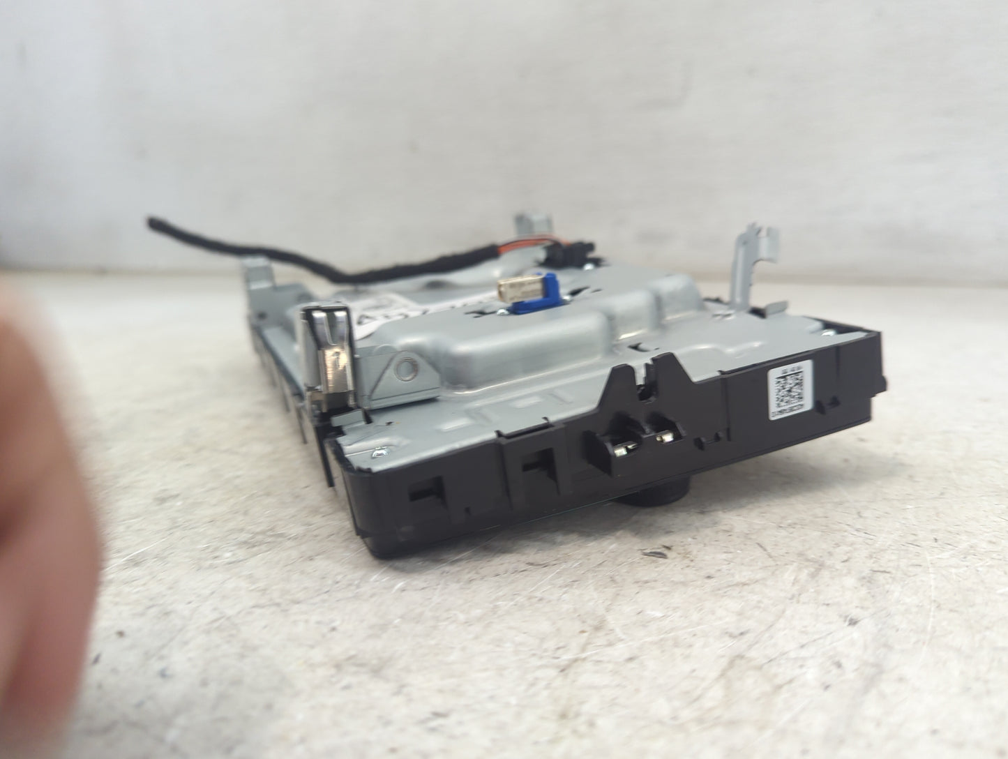 2018-2022 Volkswagen Atlas Information Display Screen 1468772 - Oemusedautoparts1.com