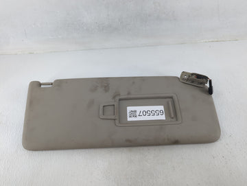 2020-2022 Volkswagen Atlas Sun Visor Shade Replacement Driver Left Mirror Fits Fits 2020 2021 2022 OEM Used Auto Parts