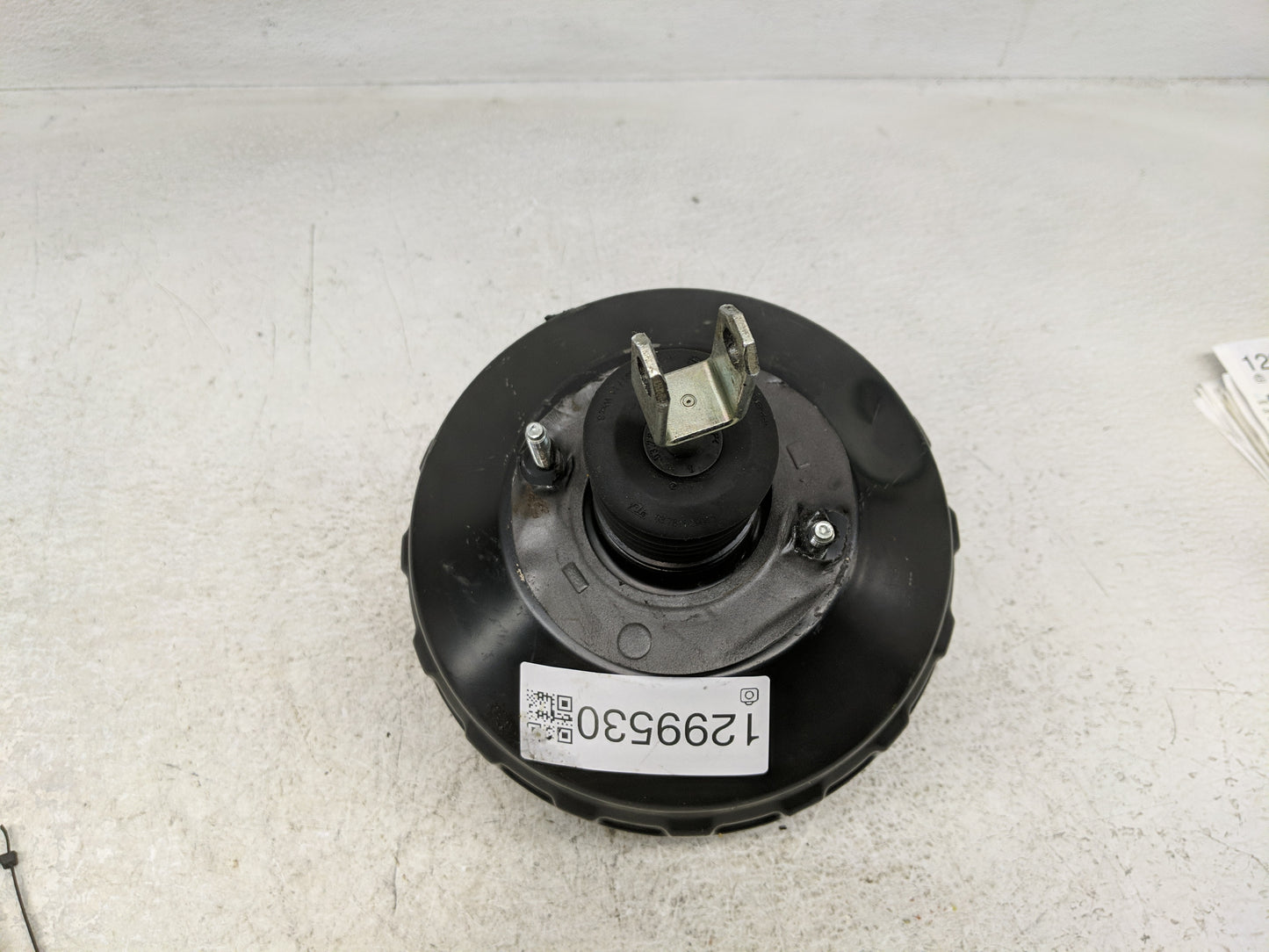 2020-2020 Volkswagen Passat Power Brake Booster Oem 1299530 - Oemusedautoparts1.com