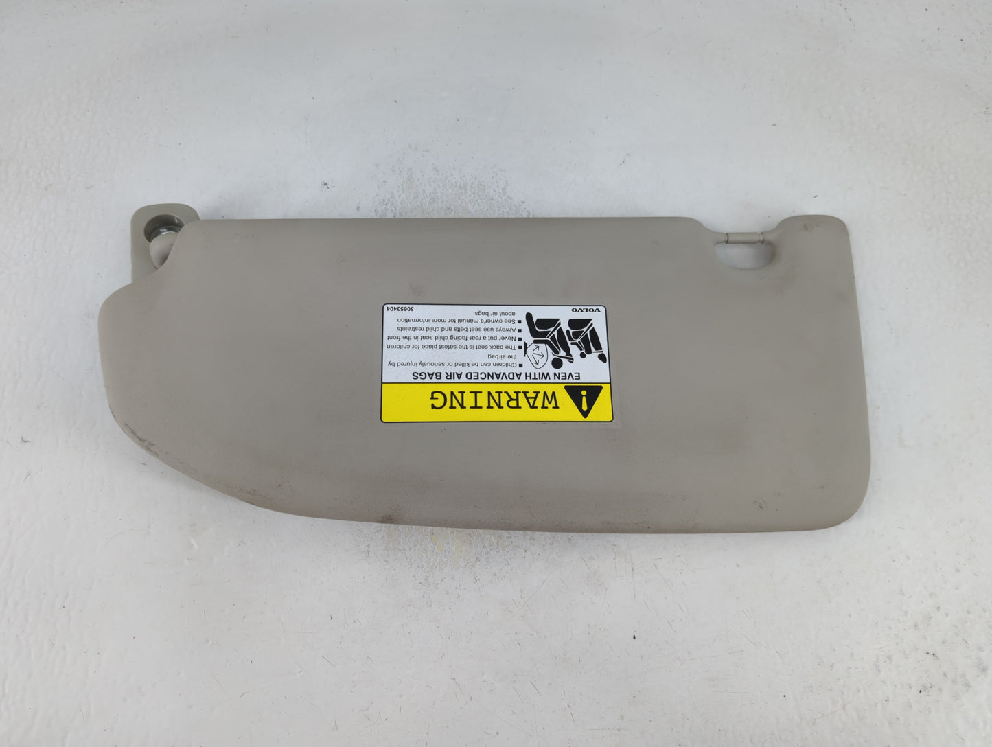 2019-2020 Volvo S60 Sun Visor Shade Replacement Passenger Right Mirror Fits Fits 2018 2019 2020 2021 OEM Used Auto Parts - O
