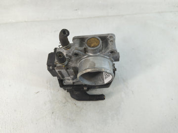2021-2022 Acura Tlx Throttle Body P/N:GM110A Fits Fits 2017 2018 2019 2020 2021 2022 OEM Used Auto Parts