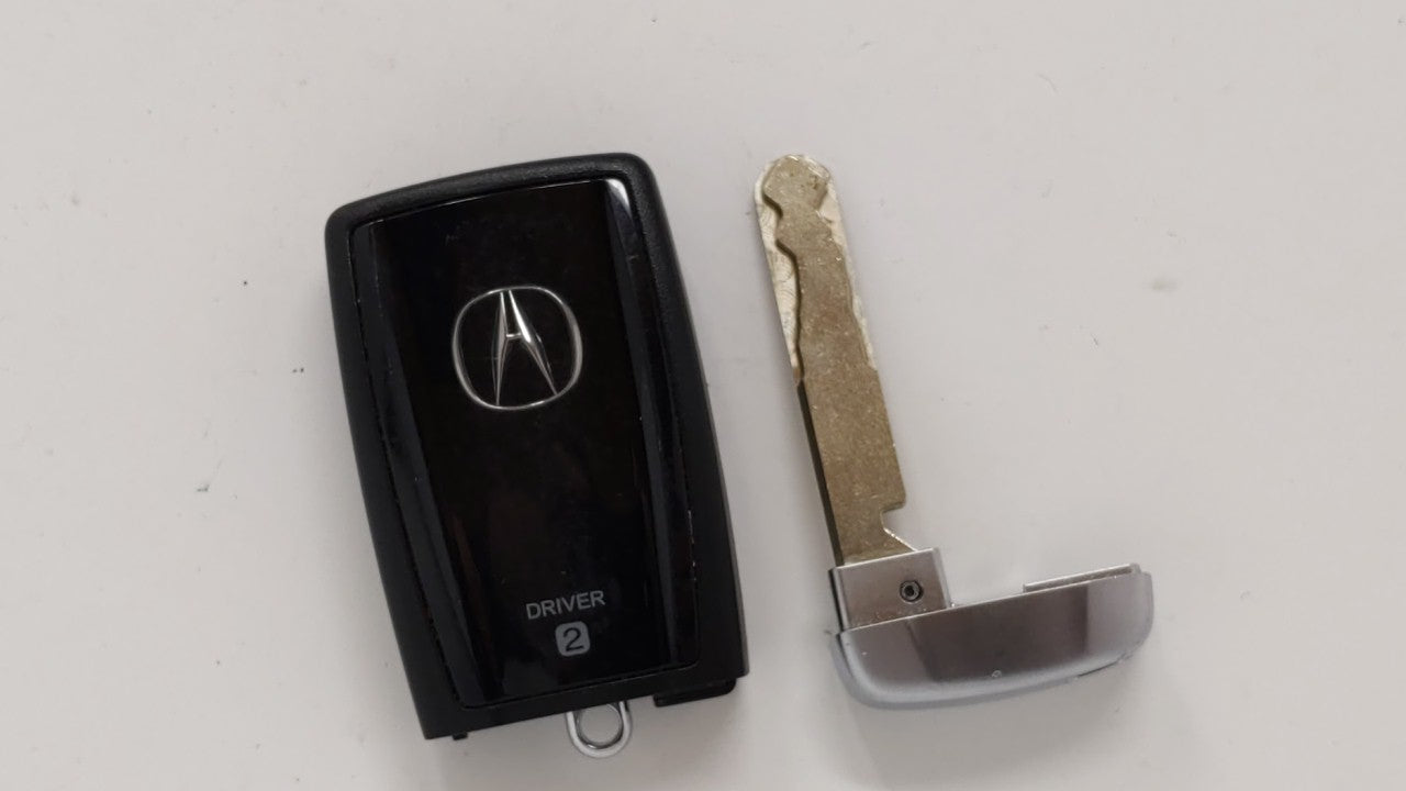 Acura Tlx Ilx Keyless Entry Remote Kr5v2x Driver2 A2c10950600 - Oemusedautoparts1.com