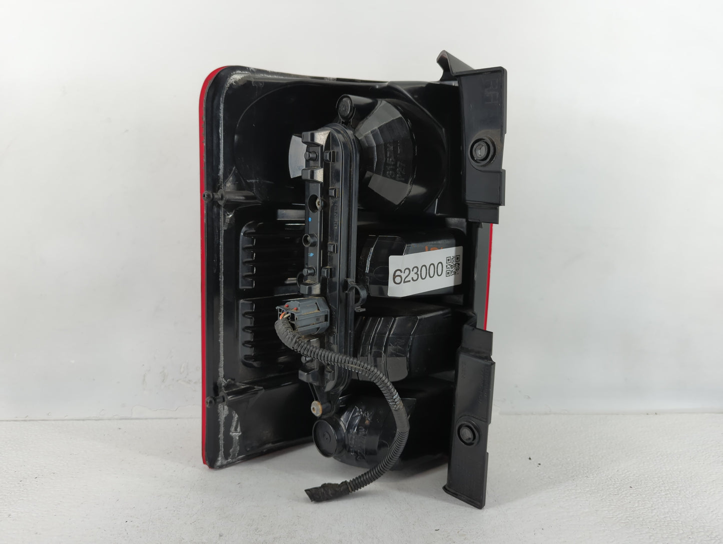 2021 Audi Rs7 Tail Light Assembly Passenger Right OEM P/N:55157346AC Fits OEM Used Auto Parts - Oemusedautoparts1.com