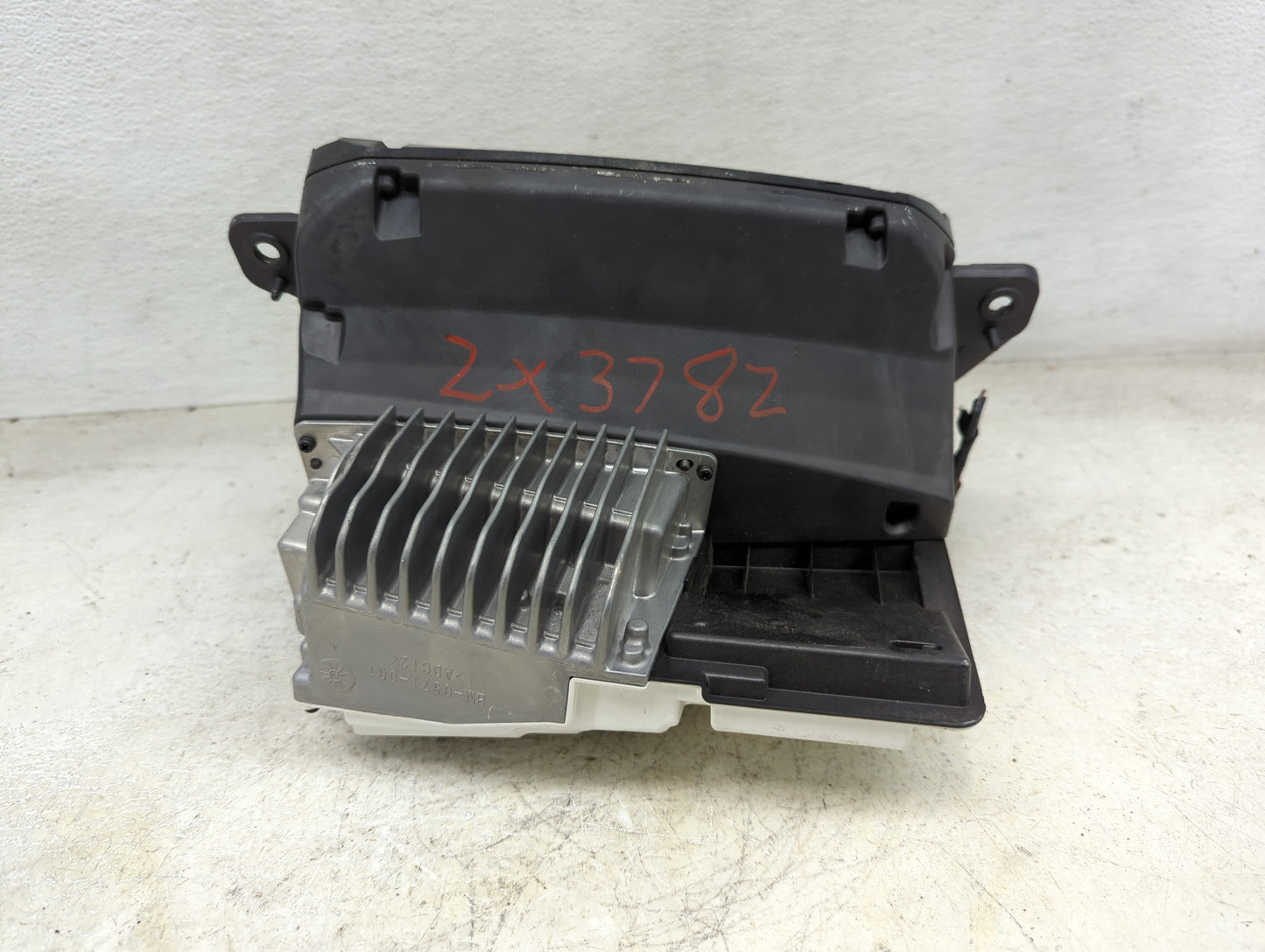 2021-2021 Bmw 330i Information Display Screen - Oemusedautoparts1.com