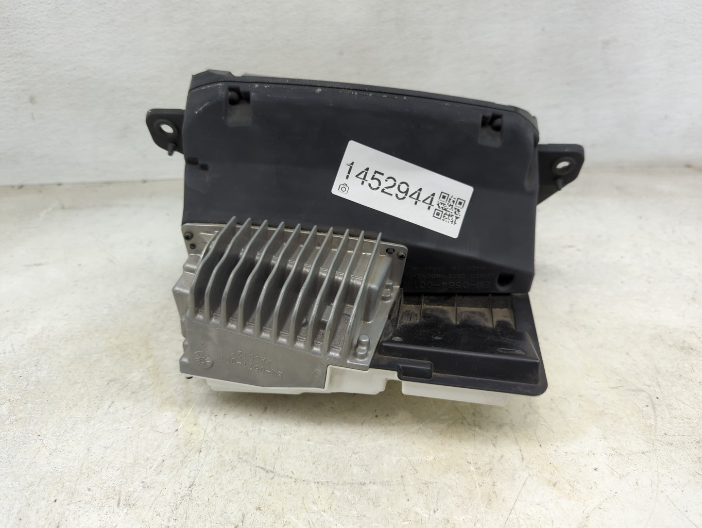 2021-2021 Bmw 330i Information Display Screen - Oemusedautoparts1.com
