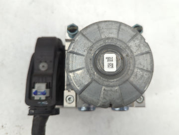 2021 Bmw 330i ABS Pump Control Module Replacement P/N:5A25EE0-01 10.0220-2262.4, 5A25EE1-01, 10.0919-65613, 10.0629-3891 Fits OEM Used Auto Parts
