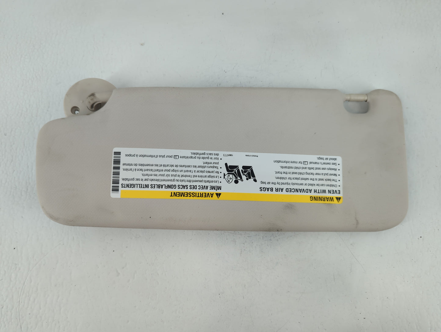 2018-2020 Buick Enclave Sun Visor Shade Replacement Driver Left Mirror Fits Fits 2018 2019 2020 OEM Used Auto Parts - Oemuse