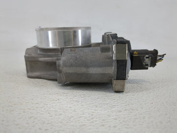 2020-2022 Chevrolet Blazer Throttle Body P/N:3650AA12676296AA5242B 12671014 Fits Fits 2016 2017 2018 2019 2020 2021 2022 OEM Used Auto Parts