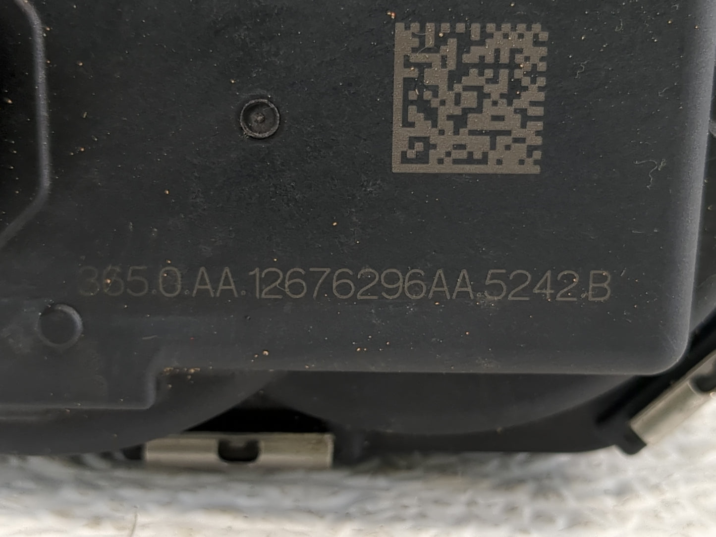 2020-2022 Chevrolet Blazer Throttle Body P/N:3650AA12676296AA5242B 12671014 Fits Fits 2016 2017 2018 2019 2020 2021 2022 OEM