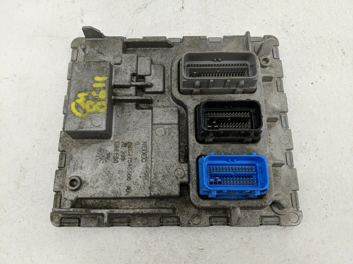2021 Chevrolet Camaro PCM Engine Control Computer ECU ECM PCU OEM P/N:116833270 Fits Fits 2020 2022 OEM Used Auto Parts - Oe