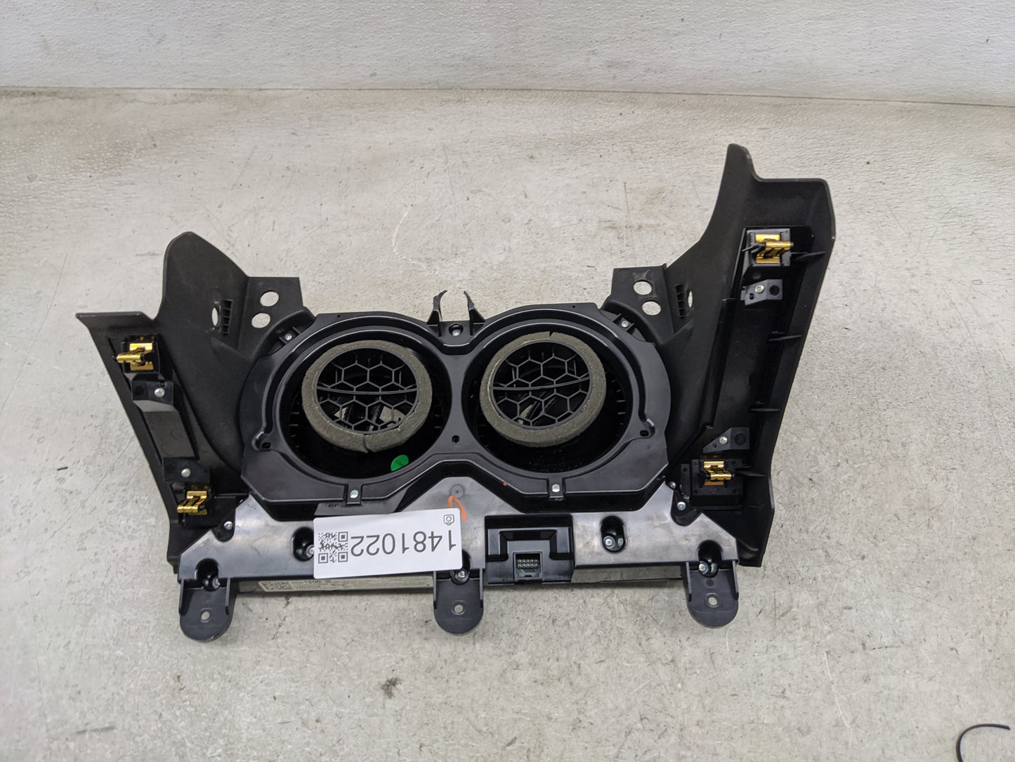 2018-2021 Chevrolet Camaro Climate Control Module Temperature AC/Heater Replacement P/N:84441500 MSIP-REM-N25-QFGM617A Fits