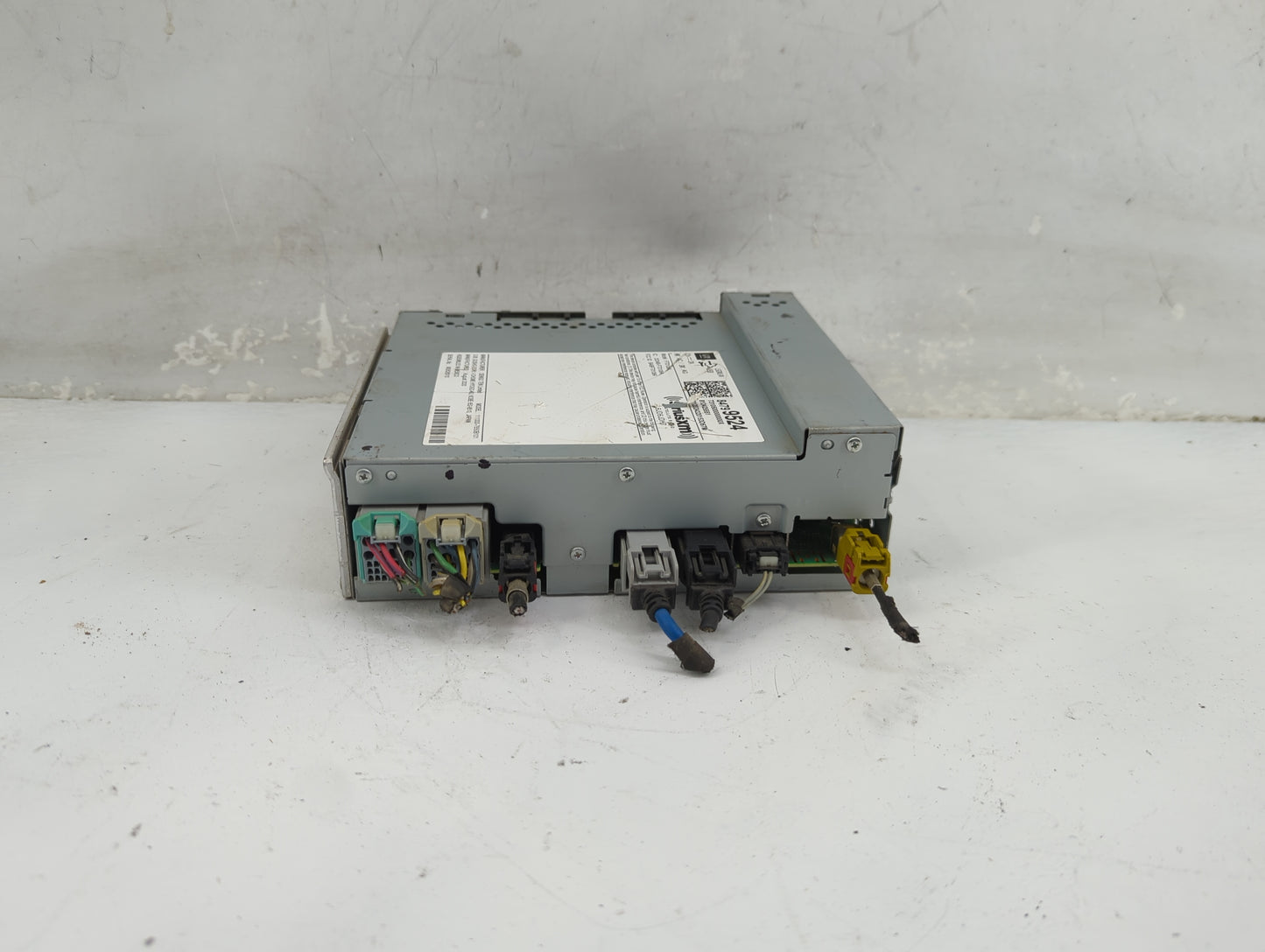 2020-2022 Chevrolet Colorado Radio AM FM Cd Player Receiver Replacement P/N:84799524 Fits Fits 2020 2021 2022 OEM Used Auto