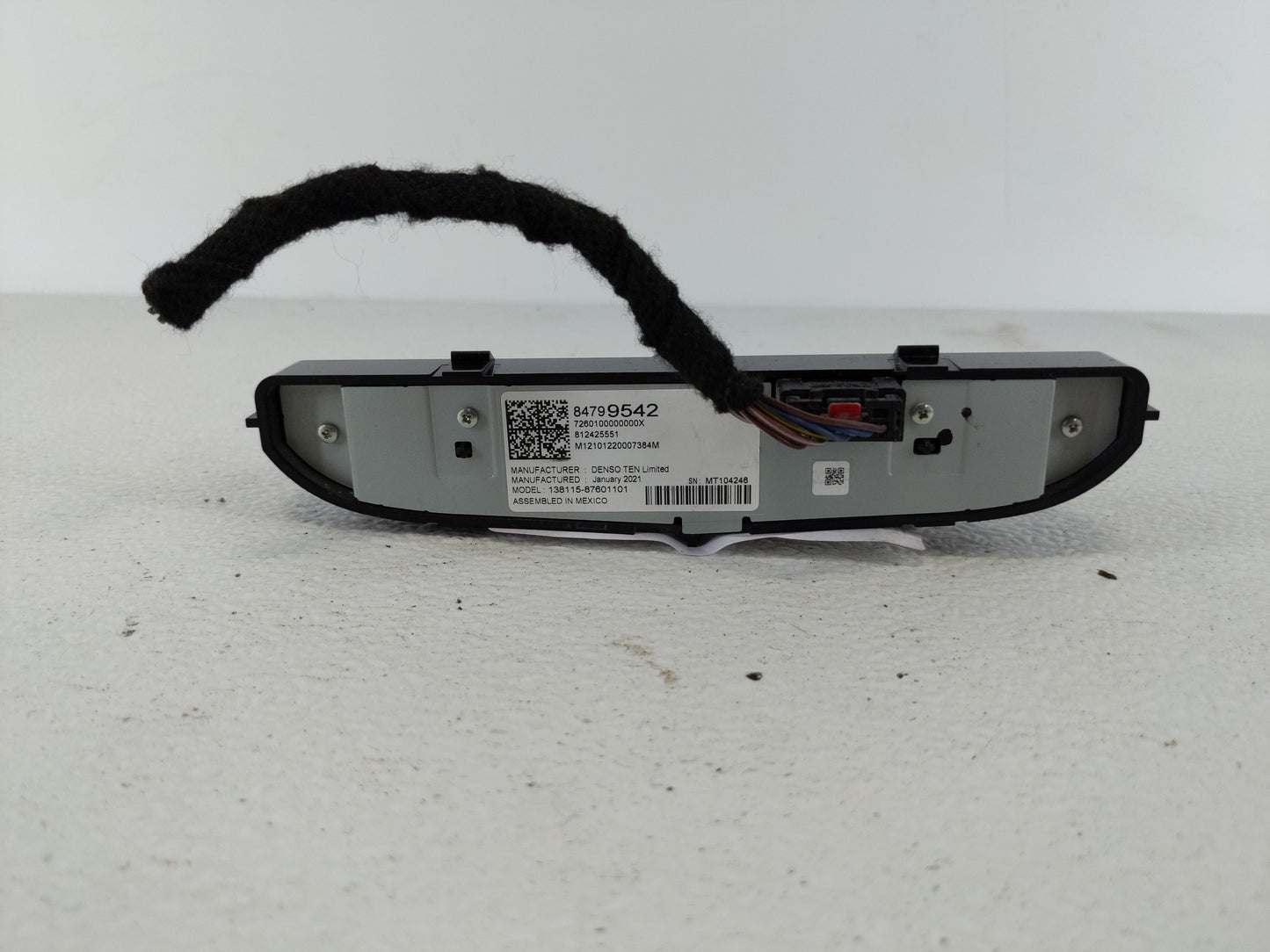 2020-2022 Chevrolet Equinox Radio AM FM Cd Player Receiver Replacement P/N:84799542 Fits Fits 2020 2021 2022 OEM Used Auto P