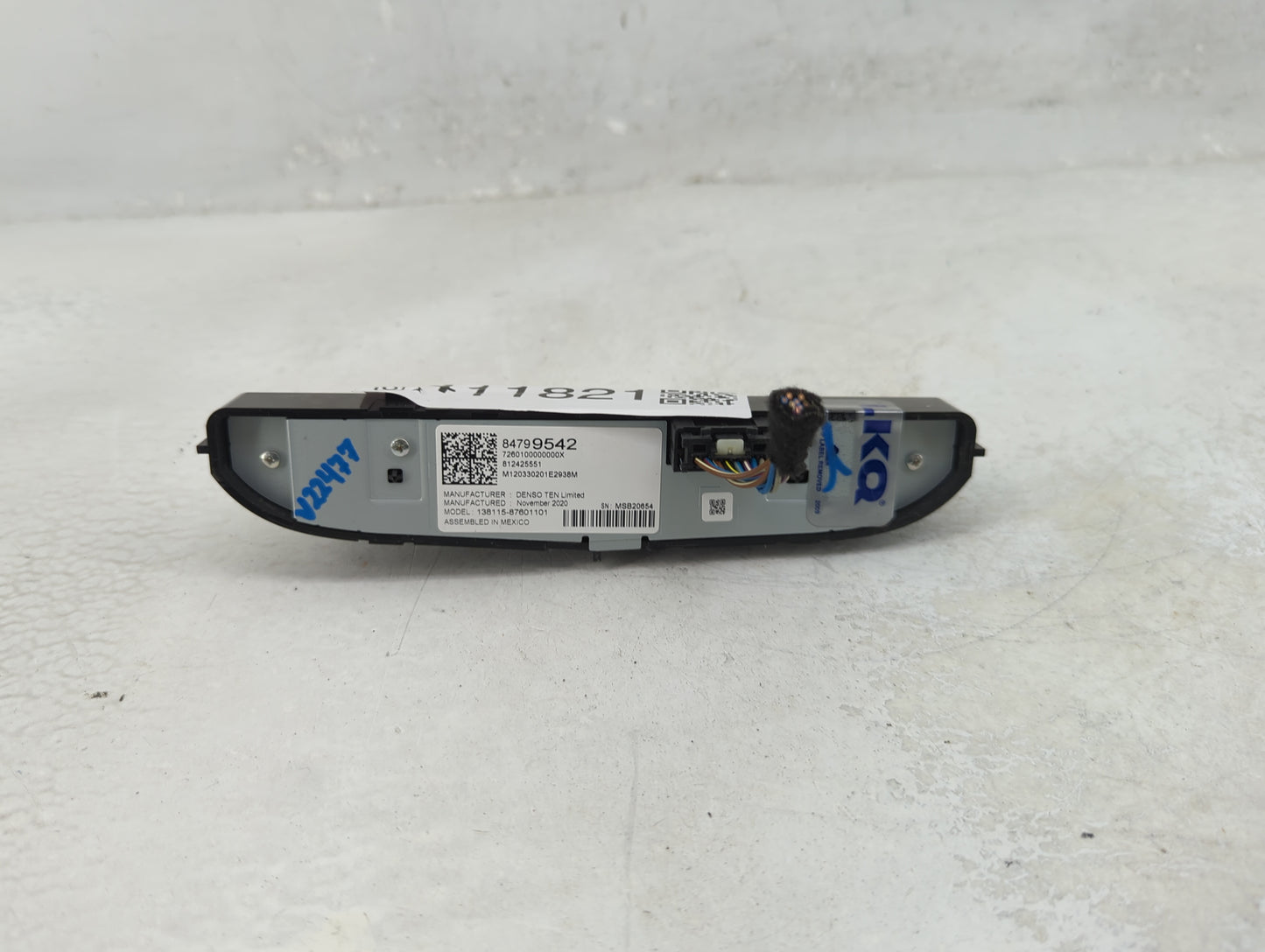 2019-2022 Chevrolet Equinox Radio AM FM Cd Player Receiver Replacement Fits Fits 2018 2019 2020 2021 2022 OEM Used Auto Part