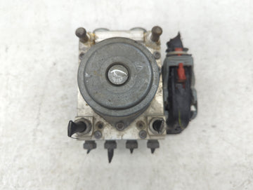 2018-2021 Chevrolet Express 2500 ABS Pump Control Module Replacement P/N:84575020 Fits Fits 2018 2019 2020 2021 OEM Used Auto Parts