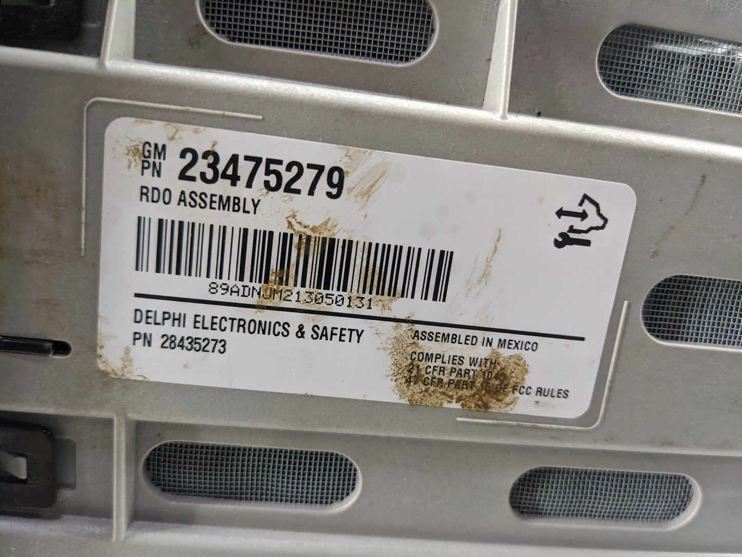 2015-2021 Chevrolet Express 2500 Radio AM FM Cd Player Receiver Replacement P/N:28435273 23475279 Fits OEM Used Auto Parts -