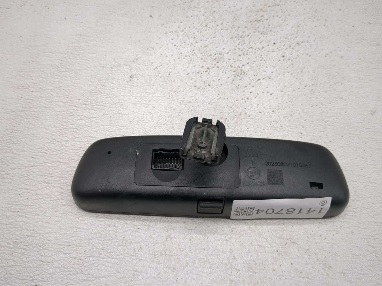 2013-2021 Chevrolet Express 2500 Interior Rear View Mirror Replacement OEM P/N:E11038135 Fits OEM Used Auto Parts - Oemuseda
