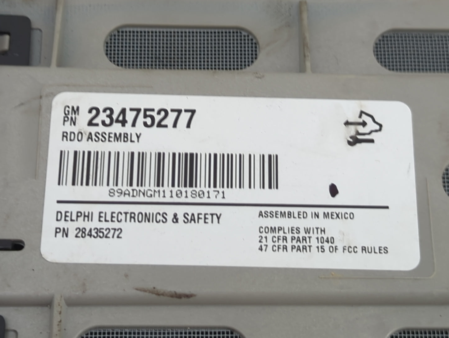 2015-2021 Chevrolet Express 3500 Radio AM FM Cd Player Receiver Replacement P/N:23475277 28435272 Fits OEM Used Auto Parts -