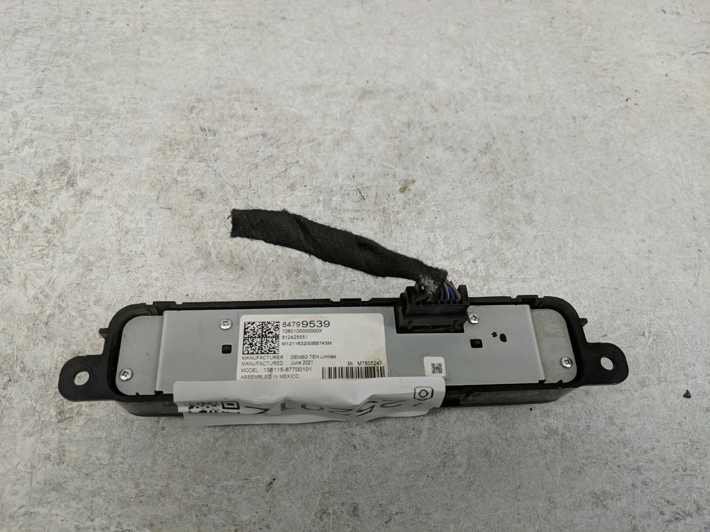 2019-2022 Chevrolet Silverado 1500 Radio Control Panel 1252012 - Oemusedautoparts1.com