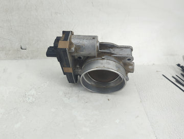 2014-2022 Chevrolet Silverado 1500 Throttle Body P/N:12713775 Fits Fits 2014 2015 2016 2017 2018 2019 2020 2021 2022 OEM Used Auto Parts