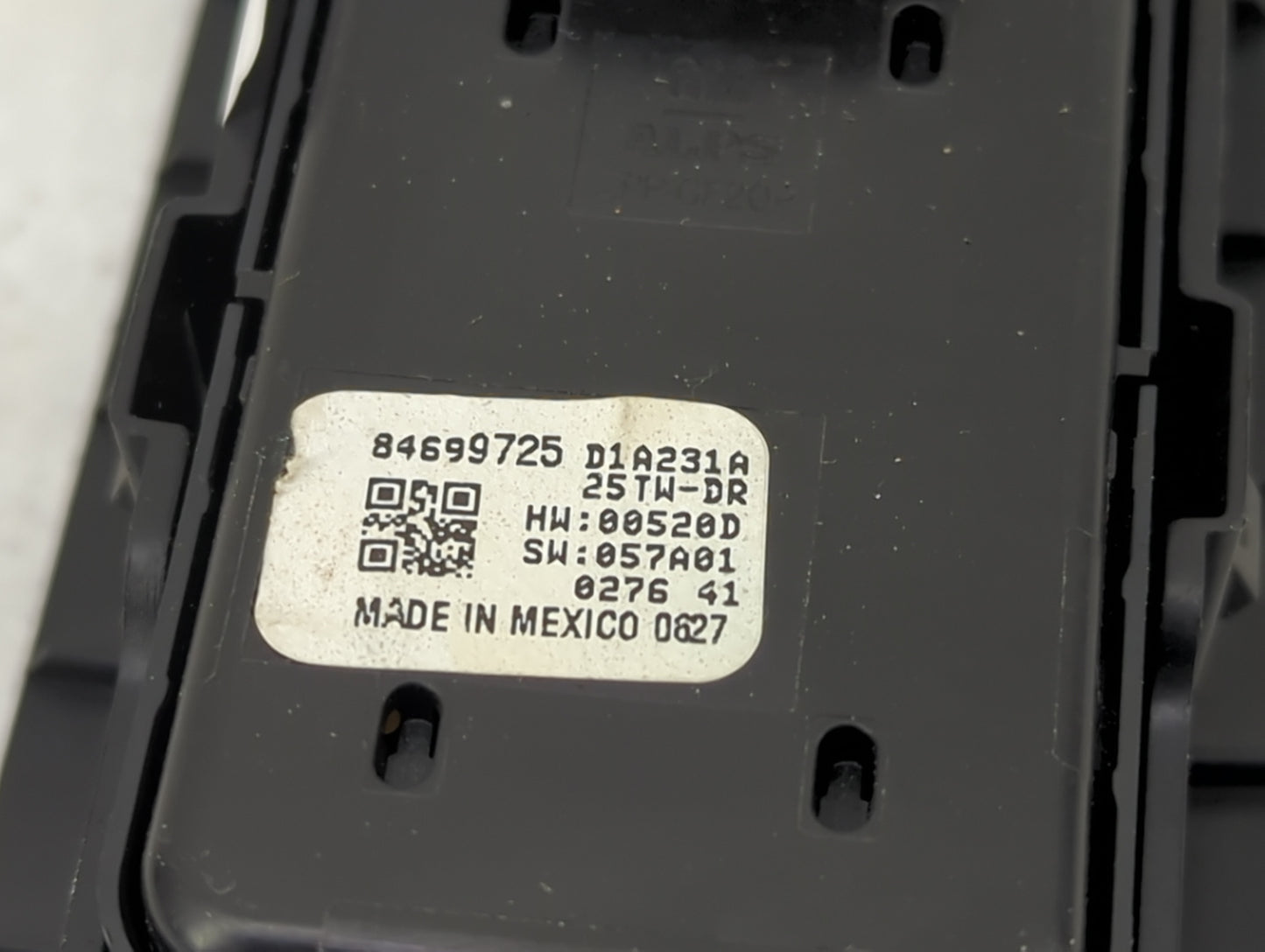 2019-2022 Chevrolet Silverado 1500 Master Power Window Switch Replacement Driver Side Left P/N:84699725 Fits OEM Used Auto P
