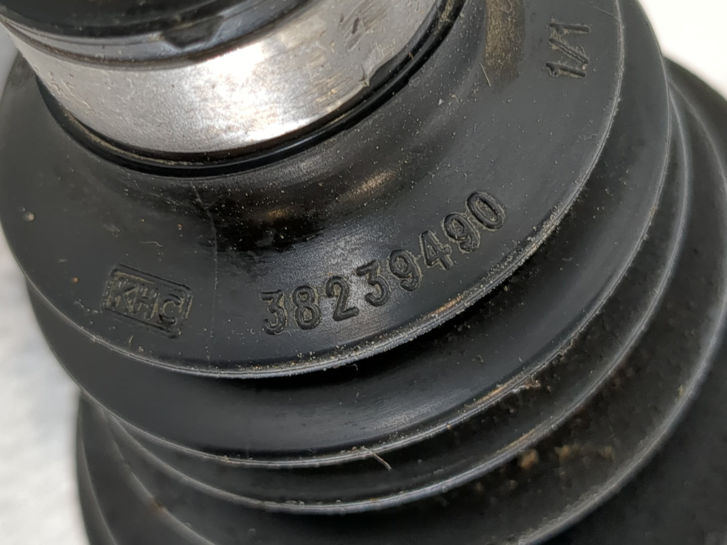 2021-2022 Chevrolet Trailblazer Axle Shaft Front Driver Cv C/v - Oemusedautoparts1.com
