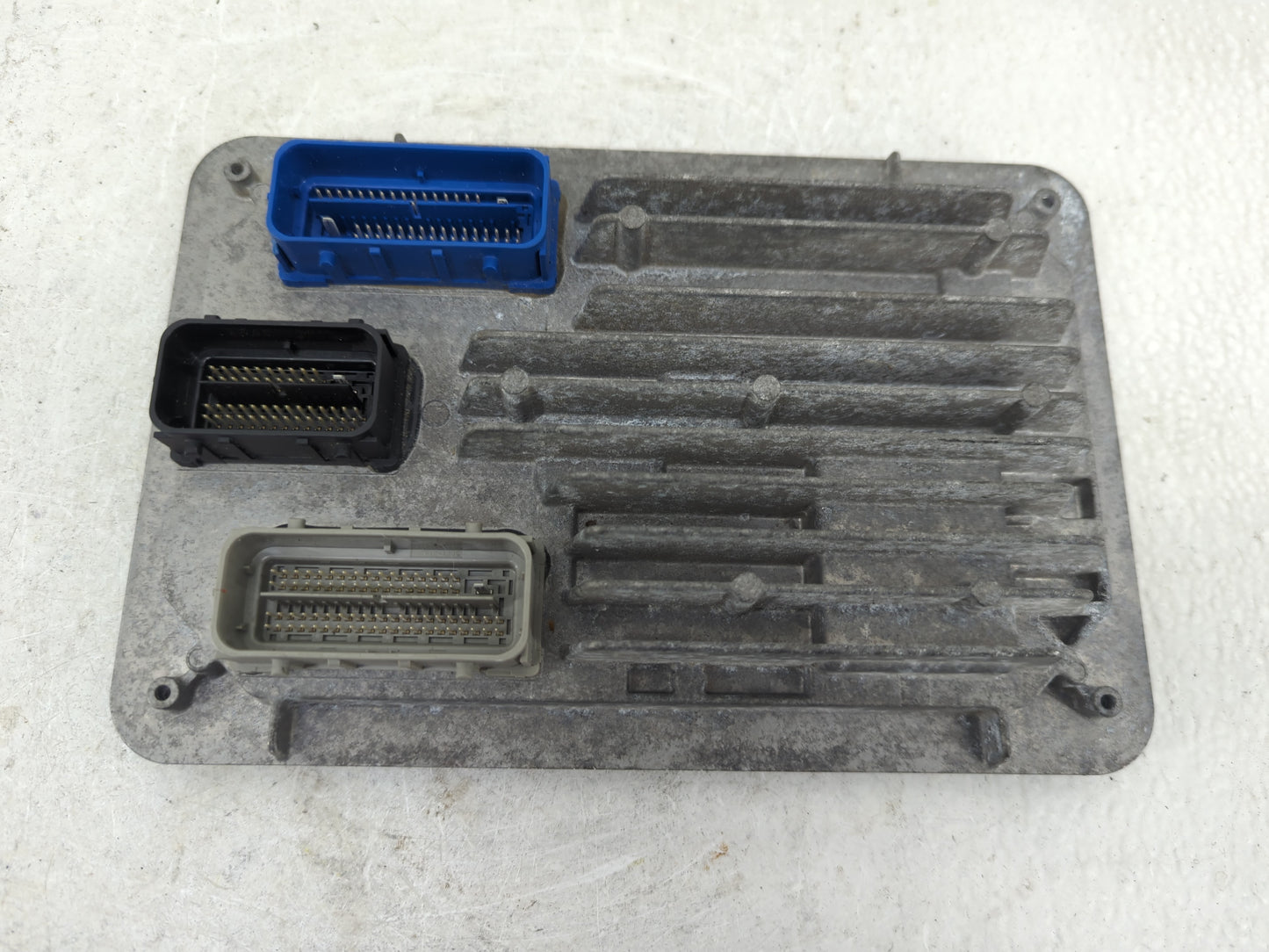 2021-2022 Chevrolet Trailblazer PCM Engine Control Computer ECU ECM PCU OEM P/N:079196555 12711795 Fits Fits 2020 2021 2022