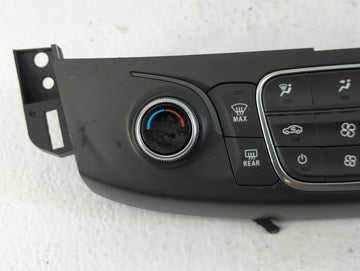 2018-2022 Chevrolet Traverse Climate Control Module Temperature AC/Heater Replacement P/N:84344401 Fits OEM Used Auto Parts