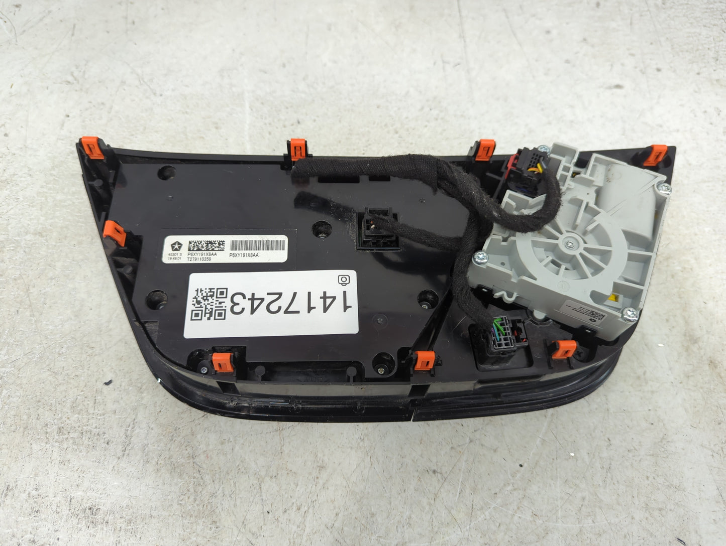 2021-2022 Chrysler Pacifica Climate Control Module Temperature AC/Heater Replacement P/N:P6XY191X8AA Fits Fits 2021 2022 OEM