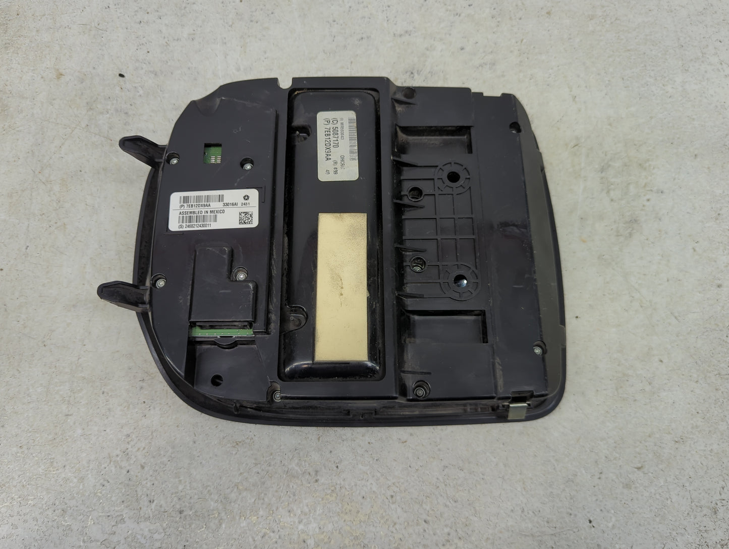 2021 Chrysler Pacifica Overhead Roof Console - Oemusedautoparts1.com