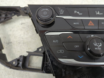 2021-2022 Chrysler Pacifica Climate Control Module Temperature AC/Heater Replacement P/N:P6XY191X8AA T270110430 Fits OEM Used Auto Parts