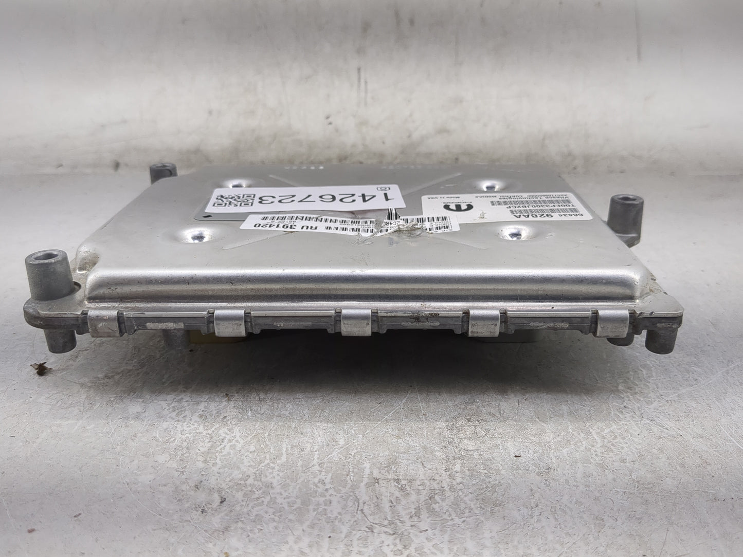 2021-2022 Chrysler Voyager PCM Engine Control Computer ECU ECM PCU OEM P/N:68434928aa Fits Fits 2020 2021 2022 OEM Used Auto