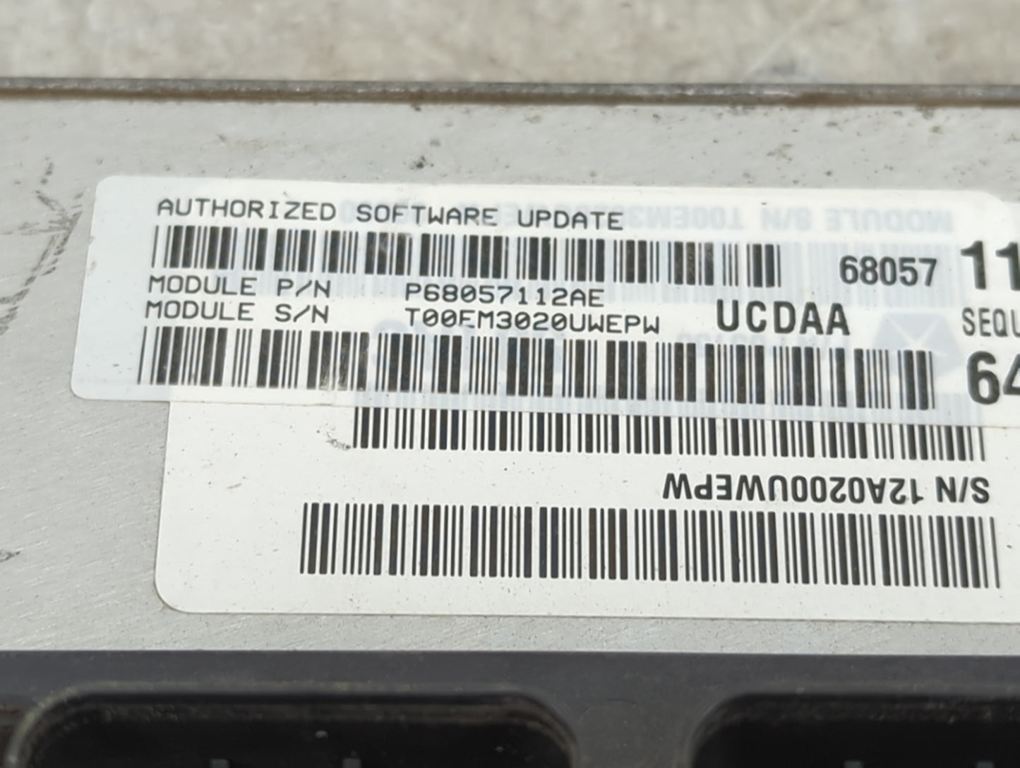 2021-2022 Chrysler Voyager PCM Engine Control Computer ECU ECM PCU OEM P/N:P68057112AE Fits Fits 2020 2021 2022 OEM Used Aut