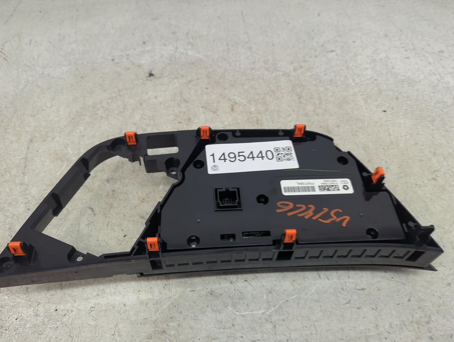 2021-2022 Chrysler Voyager Climate Control Module Temperature AC/Heater Replacement P/N:P7AS371X8AA 45301 S Fits Fits 2021 2