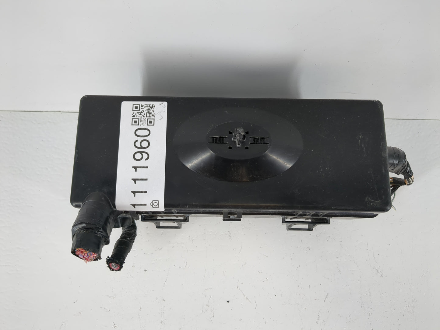 2021-2022 Dodge Challenger Fusebox Fuse Box Panel Relay Module P/N:P68487484AB Fits Fits 2021 2022 OEM Used Auto Parts - Oem