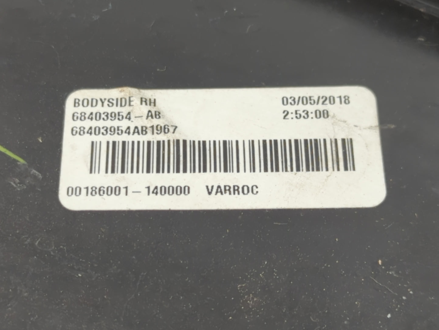 2015-2022 Dodge Challenger Tail Light Assembly Passenger Right OEM P/N:68403954-AB 68510770AA Fits OEM Used Auto Parts - Oem
