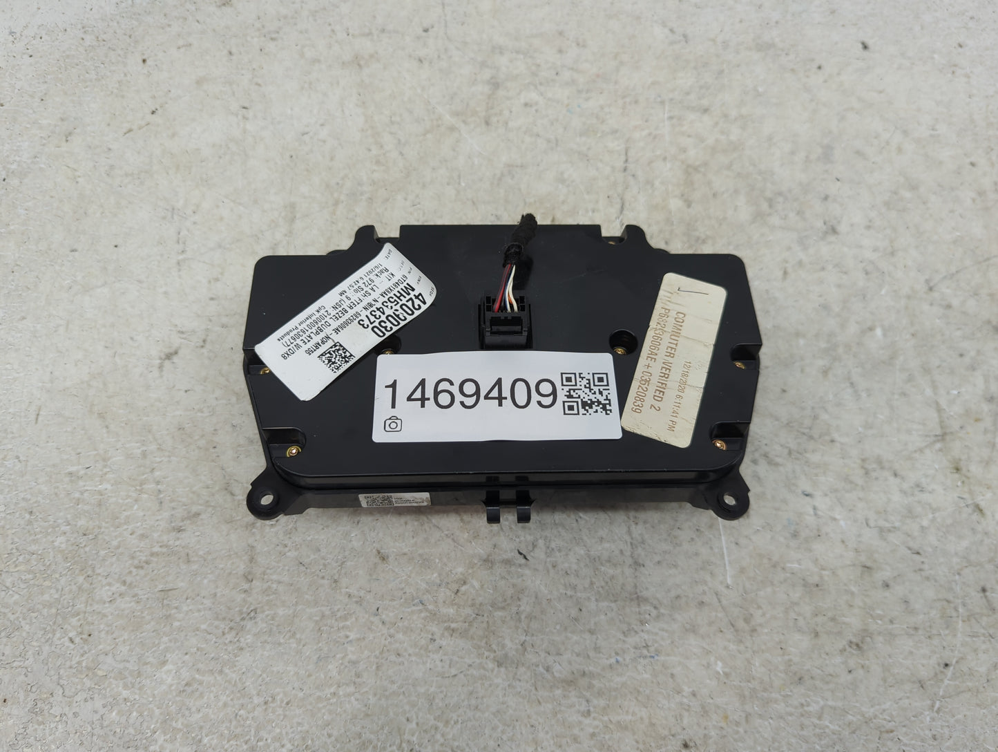 2021 Dodge Challenger Climate Control Module Temperature AC/Heater Replacement P/N:68293606AE 6TD481X8AA Fits OEM Used Auto