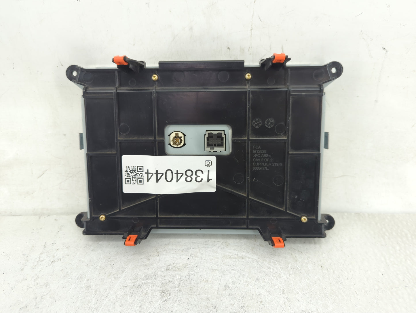 2021-2022 Dodge Durango Radio AM FM Cd Player Receiver Replacement P/N:68575667AA Fits Fits 2021 2022 OEM Used Auto Parts -